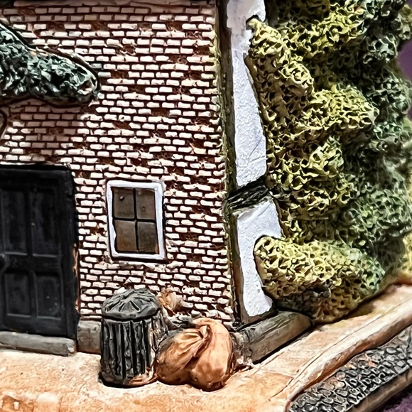 Rare Lilliput Lane | The Comfy Pew | Collectors club - Picture 6 of 8